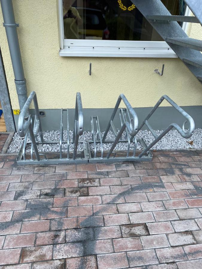 Naturnahe Schoene Neu Gestaltete Ferienwohnung Wurselen Exterior photo